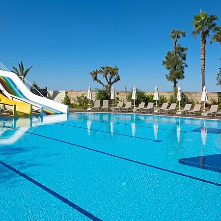 Grand Kaptan Semesteranläggning (resort)